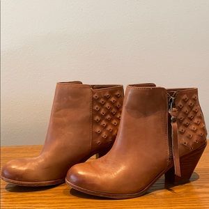 Sam Edelman Lucille boot size 6.5 Tan Leather